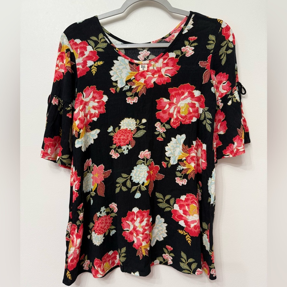 Billabong Floral Flowy Blouse - Picture 2 of 7